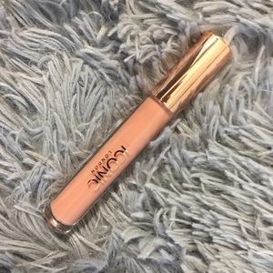 🔴Sale🔴Iconic London Lip Plumping Gloss